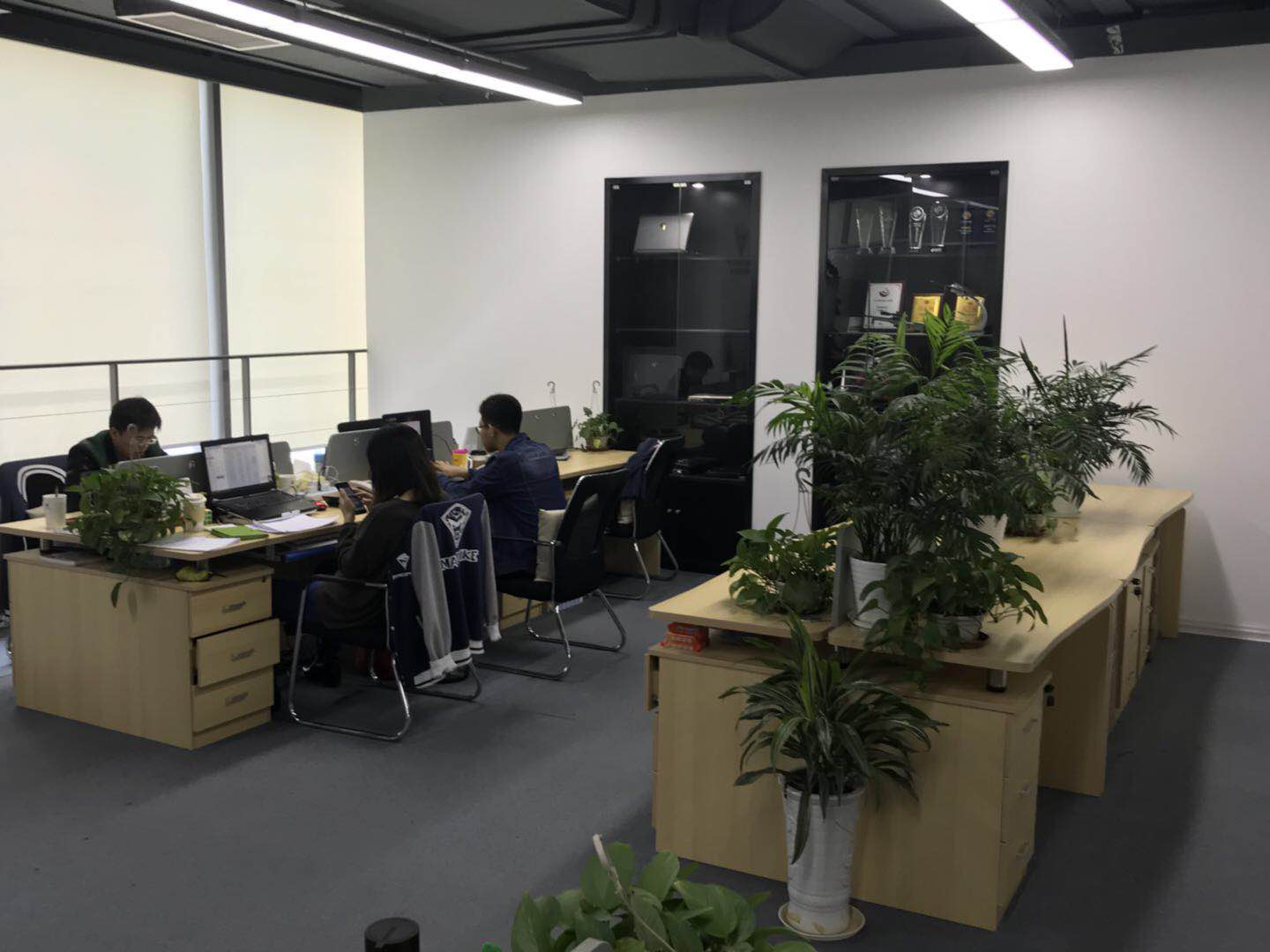 1535620124391879.png 图片1.png