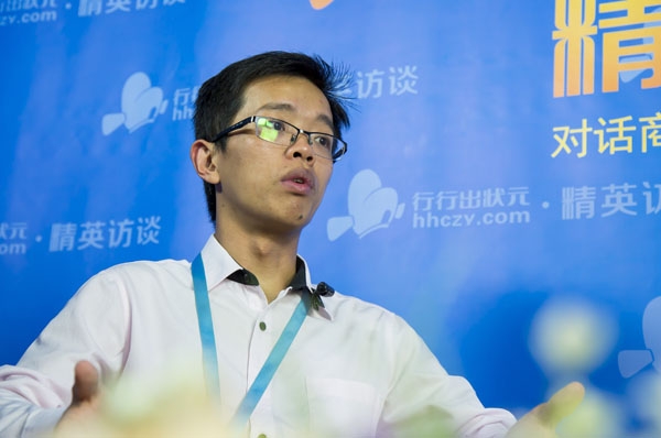 1571017907707026.jpg 0104982918268480.700x700.jpg