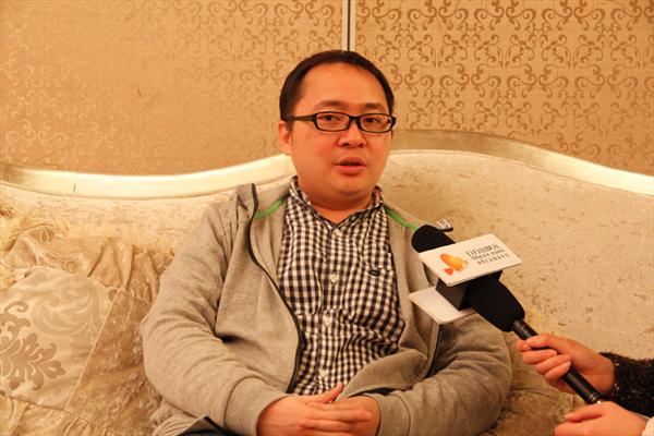 1572231885574402.jpg 261410131068650.700x700.jpg